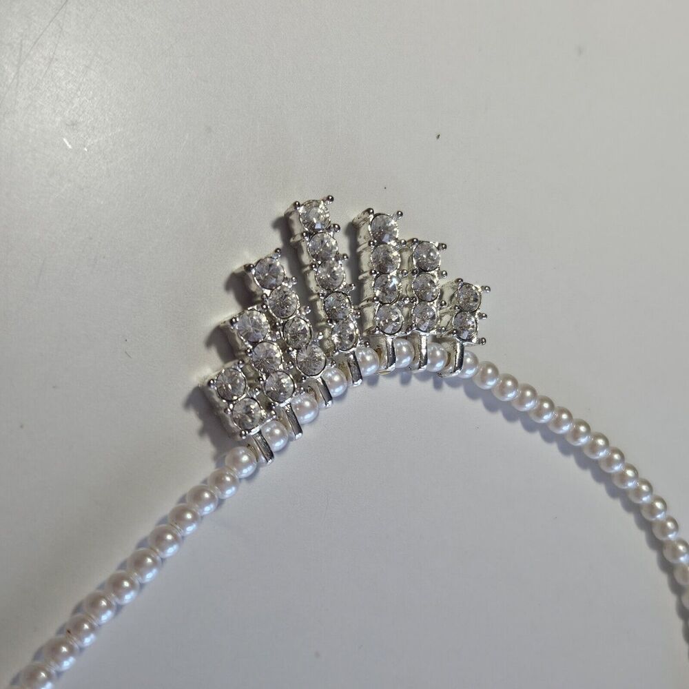 Napier Silver Tone Faux Pearl And Rhinestone Necklace 16-18" - Picture 11 of 14
